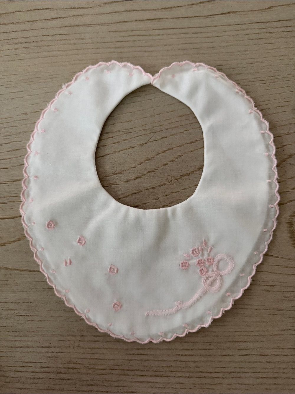 CARRIAGE BOUTIQUES BIB